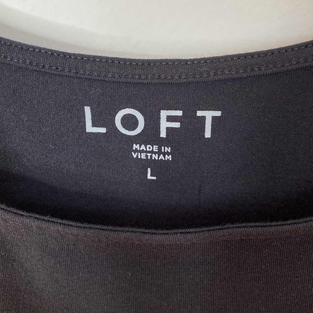 Loft Black Tank Top Size Large - Picture 4 of 4